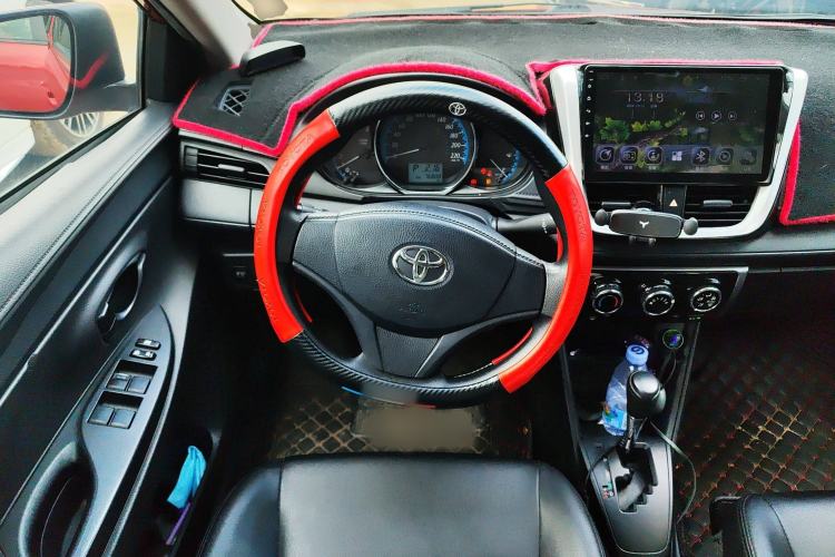 Used Toyota YARiS L Zhi Xiang 2017 1.5E CVT Dynamic Edition Steering Wheel