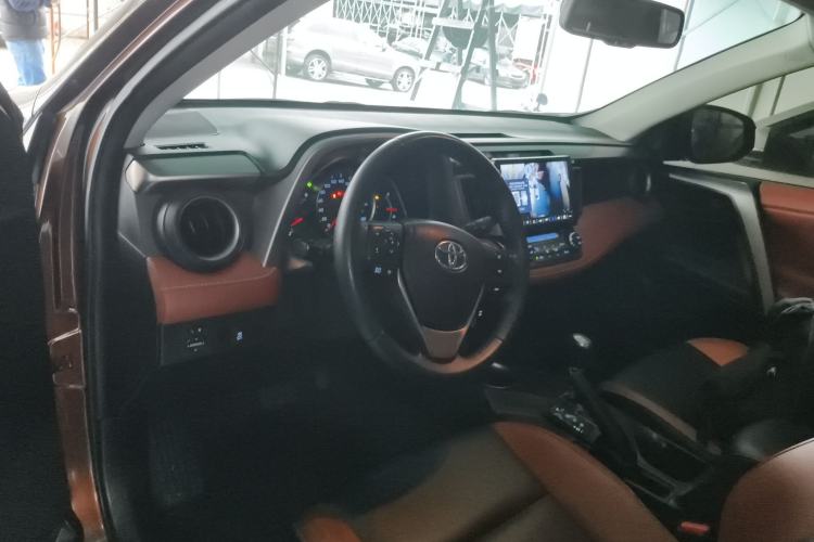 Used Toyota RAV4 2013 2.5L Automatic 4x4 Elite Edition
