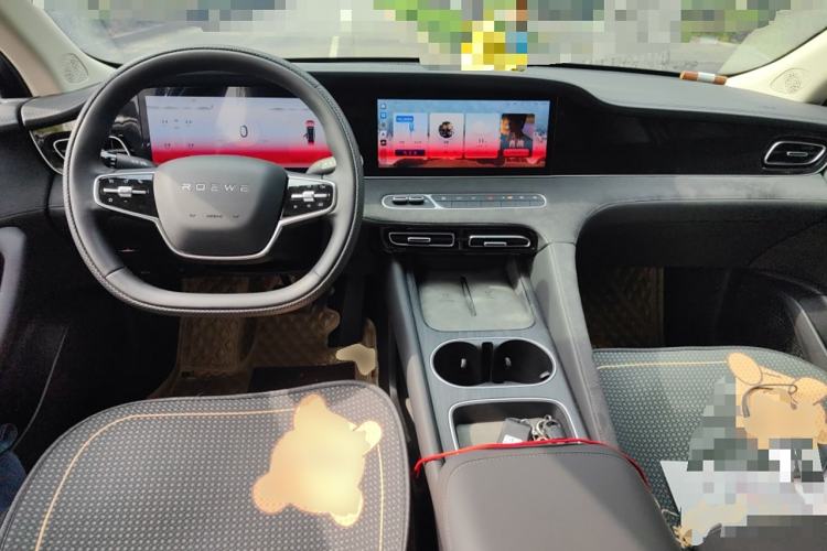 Used Roewe D7 2023 DMH 125km Excellence Edition
