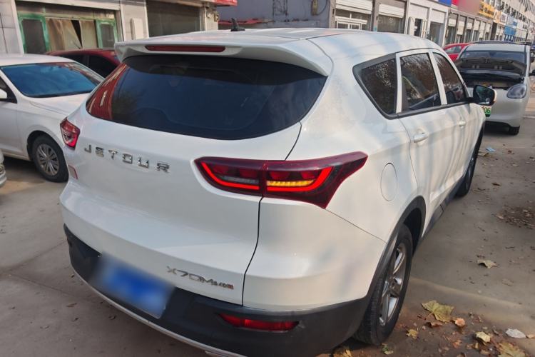 Used JETOUR X70M 2020 Revised 1.5T Manual Partner Version 5-Seater
