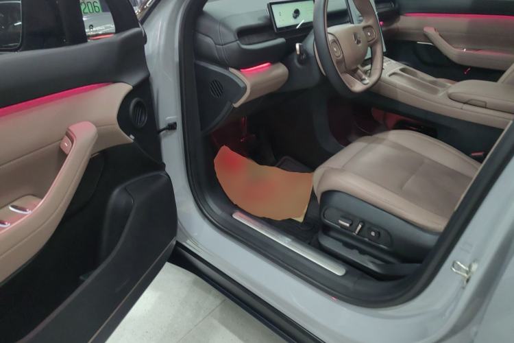 Used Nio ES6 2024 75 kWh Driver Seat