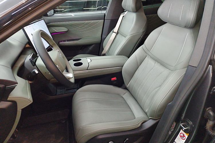 Used Deepal S07 2025 215Max Deep Blue Intelligent Driving AD PRO Range-Extended Version
