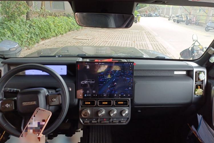 Used iCAR V23 2025 401 Two-Wheel Drive Advanced Edition Center Console