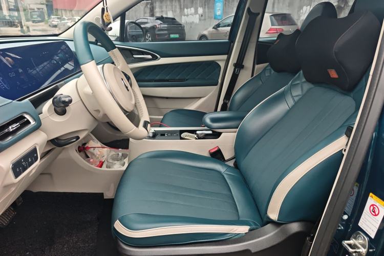 Used ORA Good Cat 2021 400km Standard Range Venus Edition Lithium-Ion Battery Left Front Seat