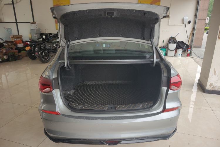 Used Chevrolet Monza 2023 1.3T Mild Hybrid Automatic Luxury Edition Trunk