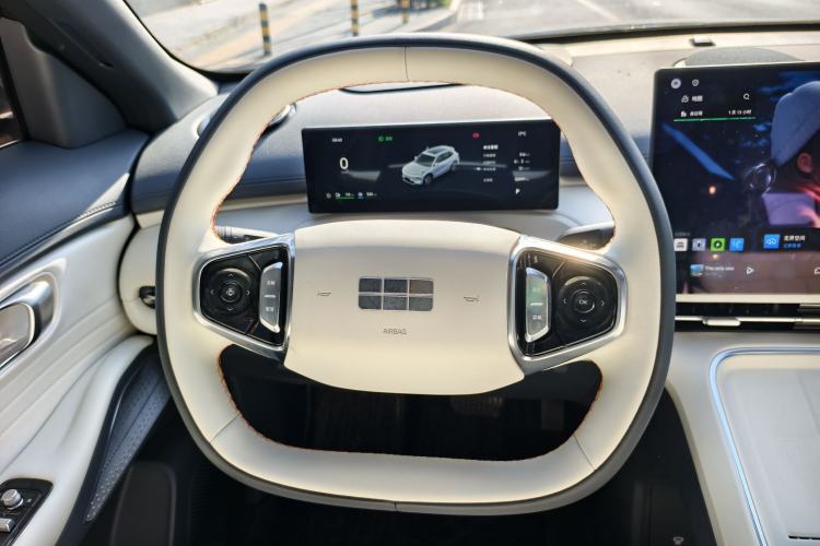 Used Geely Galaxy Xingjian 7 EM-i 2025 120km Exploration+ Version Steering Wheel