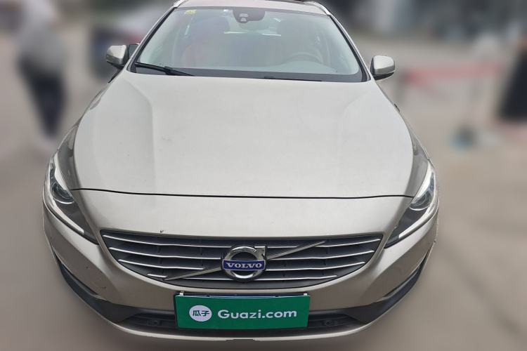 Used Volvo V60 2014 Restyled T5 Zhiya Edition
