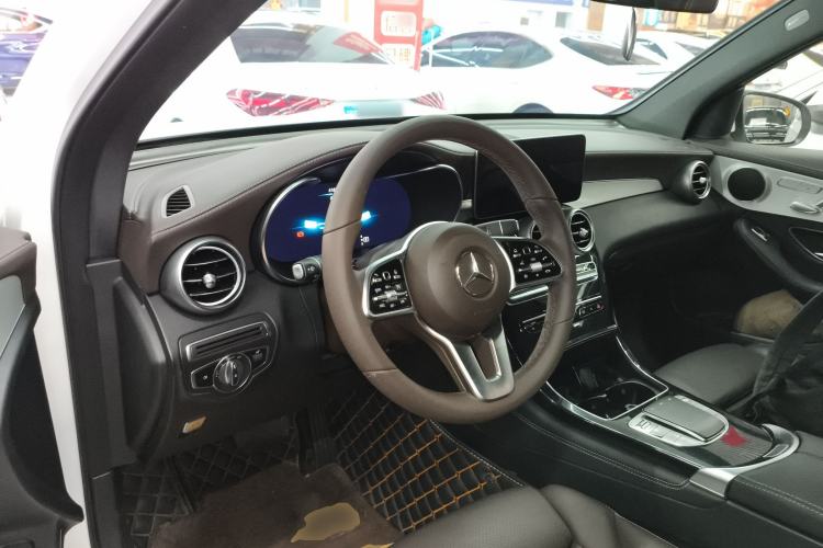 Used Mercedes-Benz GLC 2020 Facelifted GLC 260 L 4MATIC Dynamic Edition