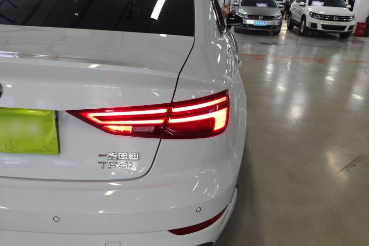 Used Audi A3 2020 Limousine 35 TFSI Fashion Edition China VI Emission Standard