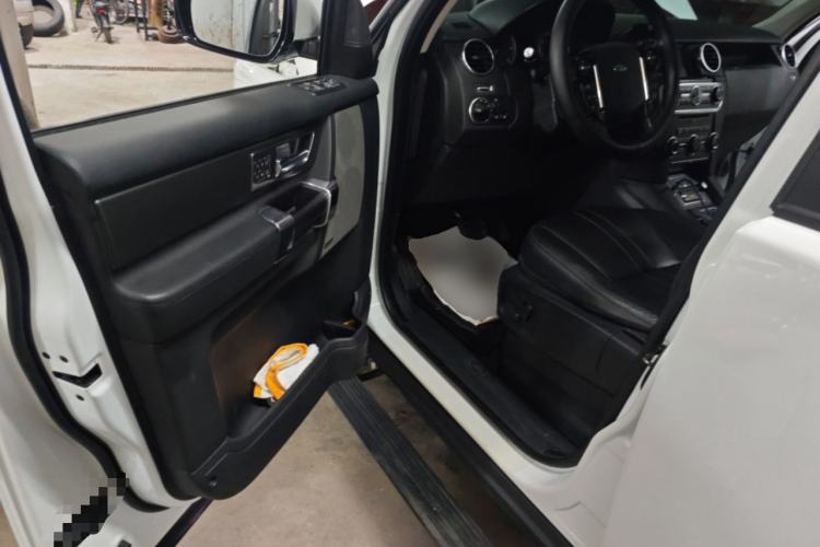 Used Land Rover Discovery 2013 3.0 SDV6 HSE Diesel Edition Driver Seat