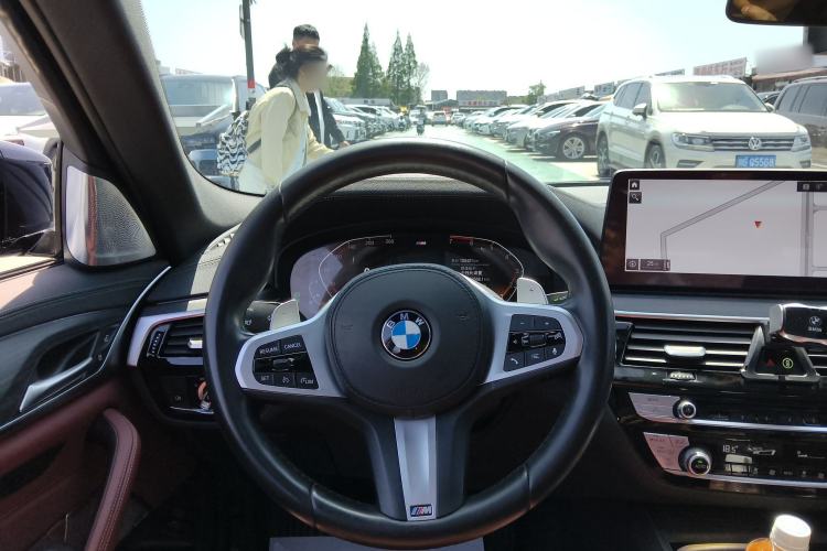 Used BMW 5 Series 2021 530Li Leading Model M Sport Package Steering Wheel