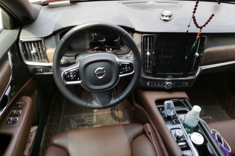 Used Volvo S90 2021 B5 Zhiyuan Luxury Edition Steering Wheel