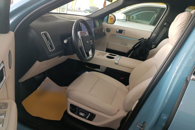 Used Li Auto L8 2024 Max
