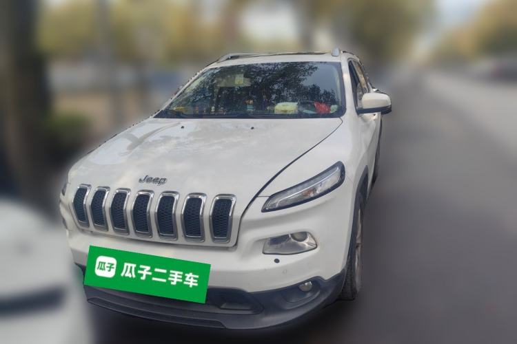Used Jeep Cherokee 2014 2.4L Luxury Edition