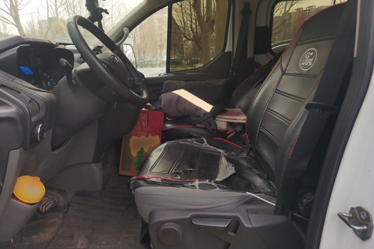 Used Ford Transit 2019 2.0T Gasoline Automatic Multi-Function Commercial Vehicle Mid-Roof 6-Seater China VI Standard