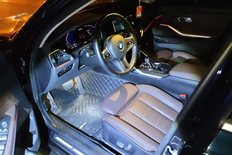 Used BMW 3 Series 2020 325Li M Sport Package Interior 3