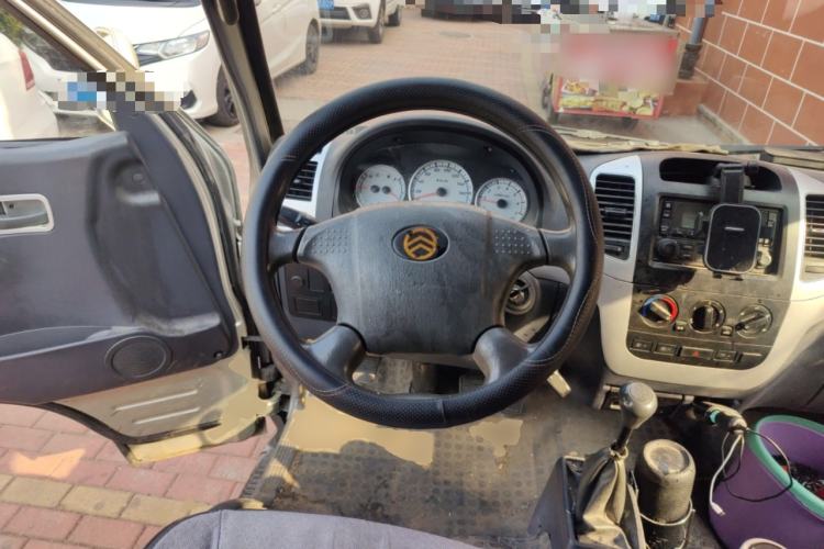 Used Golden Dragon Hiace 