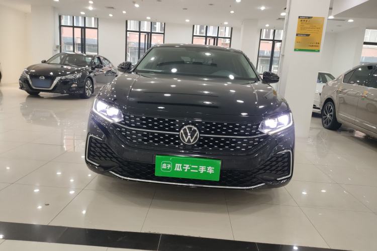 Used Volkswagen Passat 2023 330TSI Starry Elite Edition
