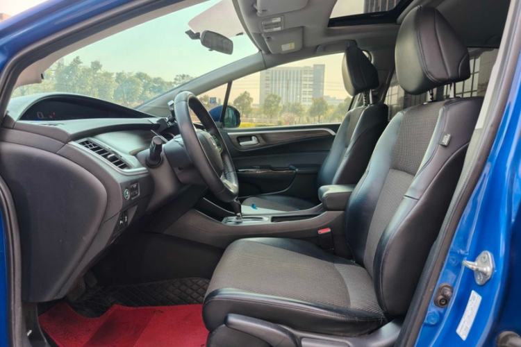 Used Honda Jade 2017 1.8L automatic Comfort version 5 seats