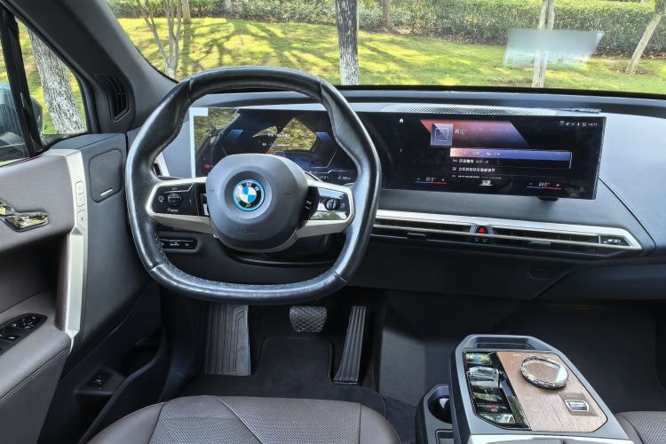 Used BMW iX 2022 xDrive40