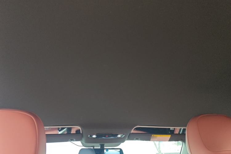 Used Geely Galaxy L6 2025 EM-i 140km Long-Range Version
