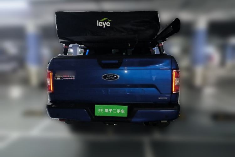 Used Ford F-150 Raptor 
