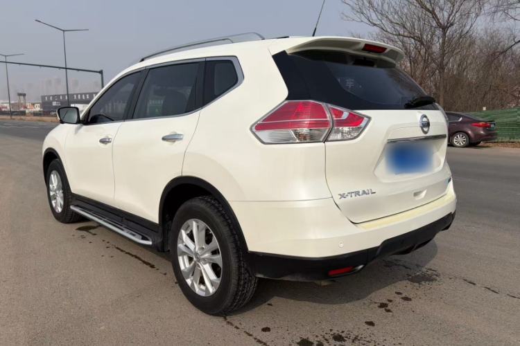 Used Nissan X-Trail 2014 2.5L CVT Luxury Edition 4WD
