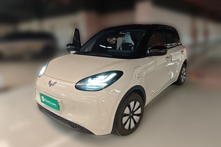 Used Wuling Bingo 2023 410 km Lingxi Deluxe Edition