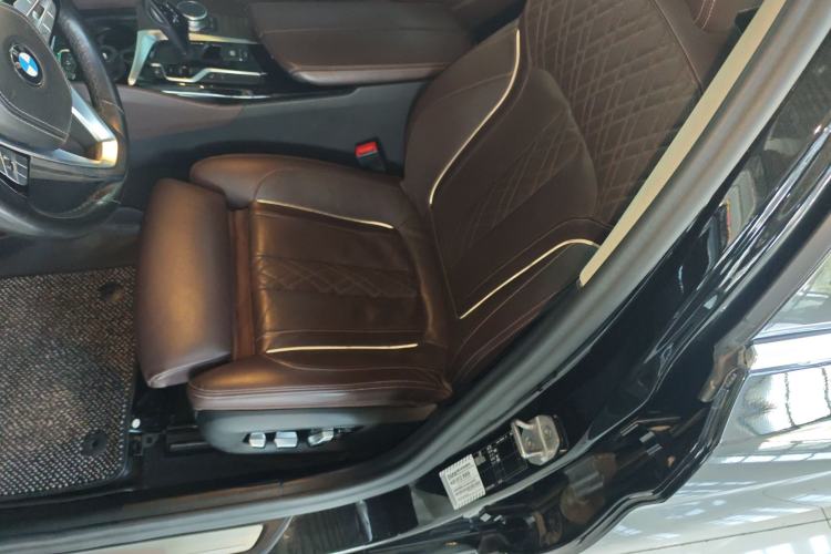 Used BMW 5 Series 2020 530Li Luxury Edition Premium Package
