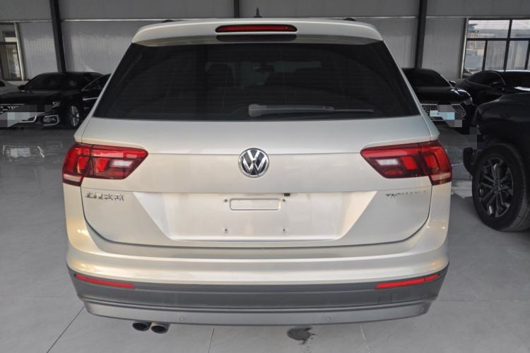 Used Volkswagen Tiguan L 2017 330TSI Automatic Two-Wheel Drive Luxury Edition Rear