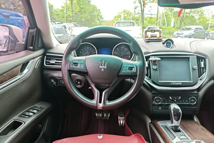 Used Maserati Ghibli 2014 3.0T Standard Edition
