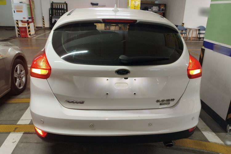 Used Ford Focus 2018 Hatchback Classic EcoBoost 180 Automatic Elite Model