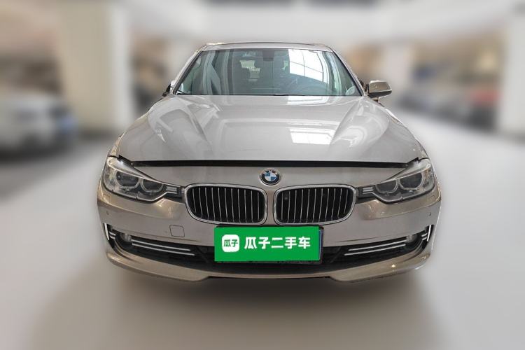 Used BMW 3 Series 2014 320Li Luxury Design Package
