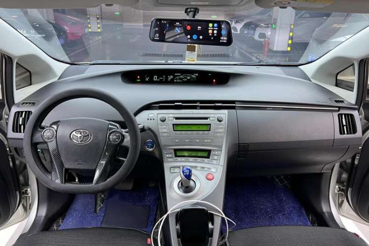 Used Toyota Prius 2012 1.8L Luxury Edition
