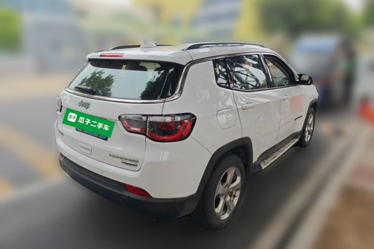 Used Jeep Compass 2017 200T Automatic Family Edition
