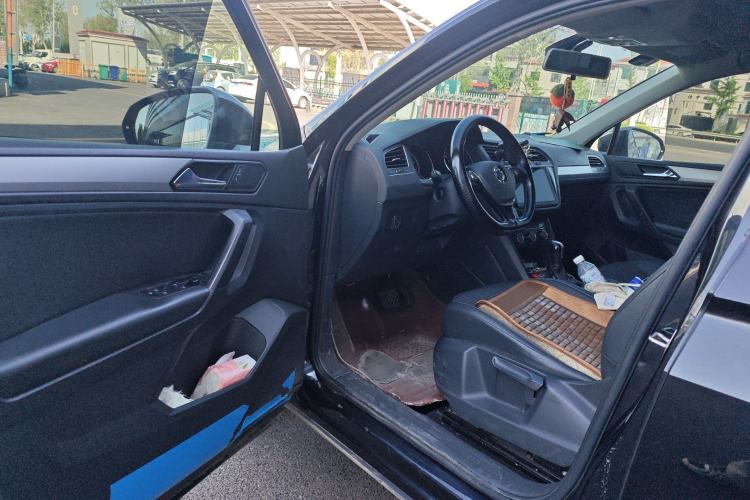 Used Volkswagen Tiguan L 2019 330TSI Automatic Two-Wheel Drive Luxury Edition China VI Standard