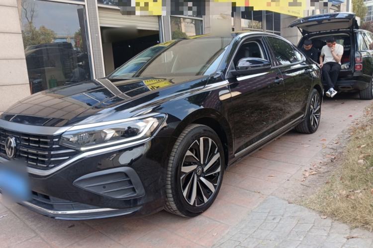 Used Volkswagen Passat 2024 380TSI Dragon Edition