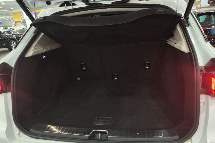 Used Lynk & Co 01 2017 2.0T Two-Wheel Drive Pro Edition
