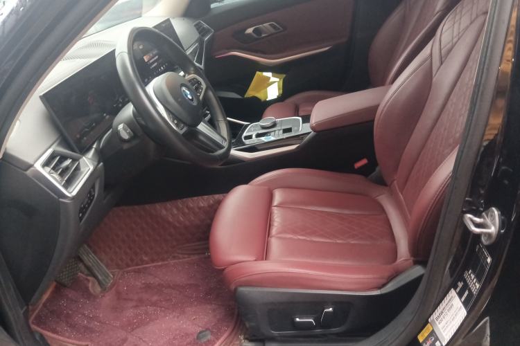 Used BMW i3 2024 eDrive 35 L Left Front Seat