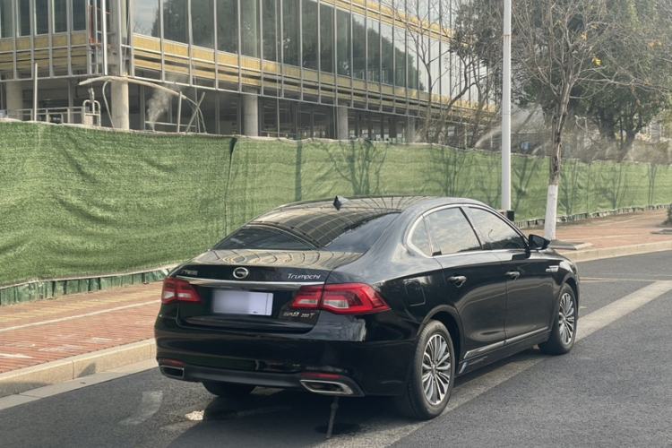 Used GAC Trumpchi GA8 2017 280T Deluxe Edition
