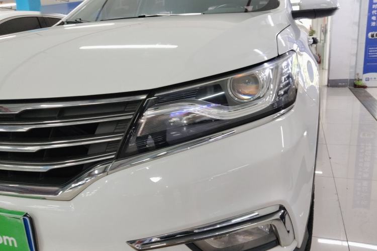 Used Roewe RX5 2016 20T Two-Wheel Drive Automatic Internet Smart Edition Left Front Headlight