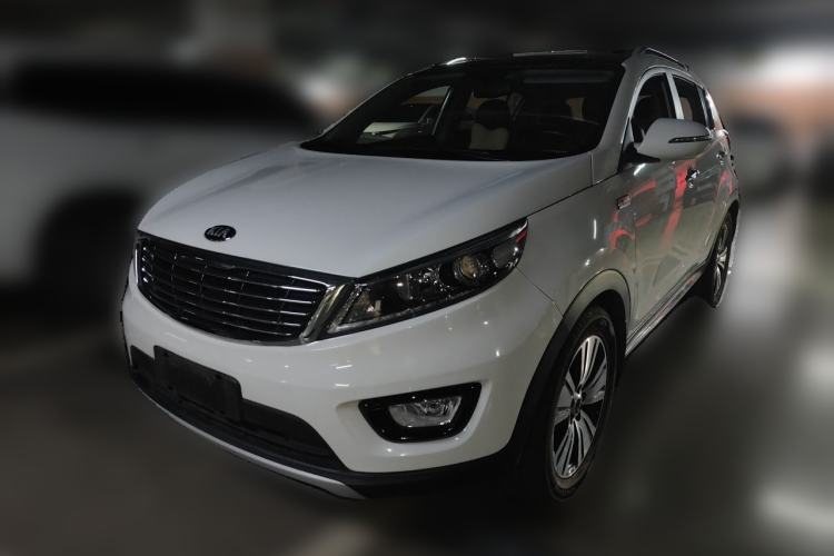 Used Kia Sportage R 2015 2.0L Automatic Two-Wheel Drive DLX Model Guazi used car, China used car export, Used car for sale, Used cars, Cheapest cars for sale
