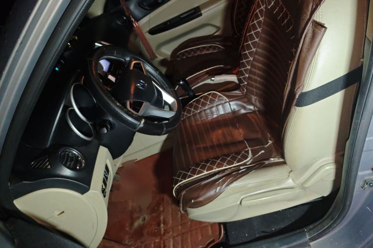 Used Changan Eado 2014 1.6L Manual Luxury Model
