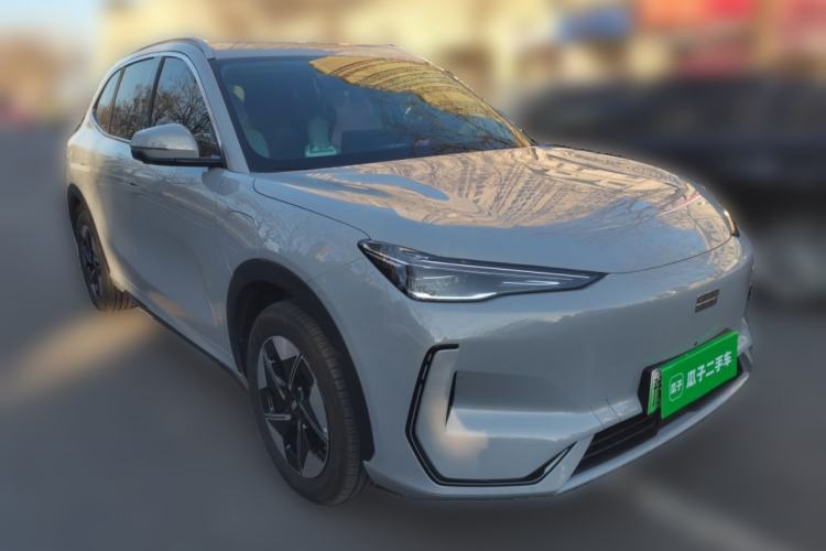 Used Geely Galaxy E5 2024 530 km Exploration+ Version Front Right 45 Deg