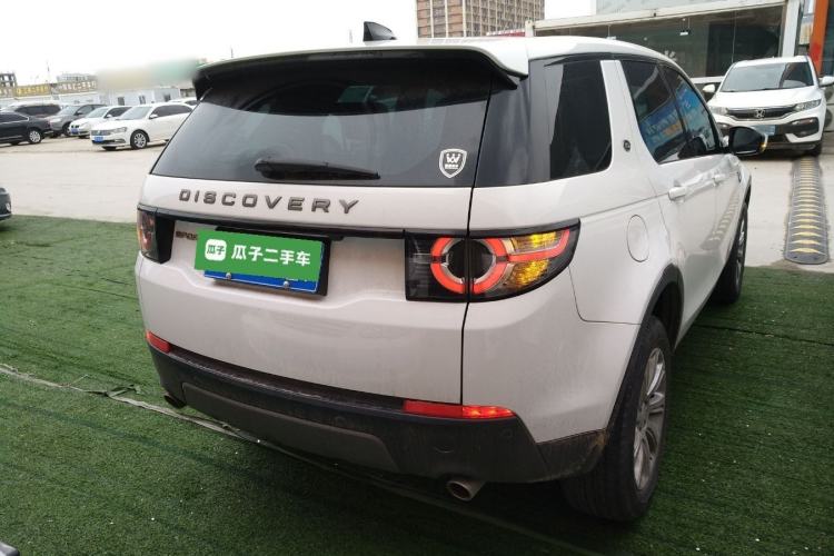 Used Land Rover Discovery Sport 2019 240 PS SE Version China VI Standard Rear Right 45 Deg
