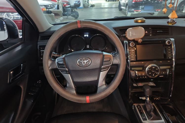 Used Toyota Reiz 2010 2.5S Fengdu Jinghua Edition Steering Wheel