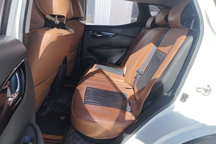 Used Nissan Qashqai 2017 2.0L CVT Smart Enjoyment Version China V Standard Left Rear Seat