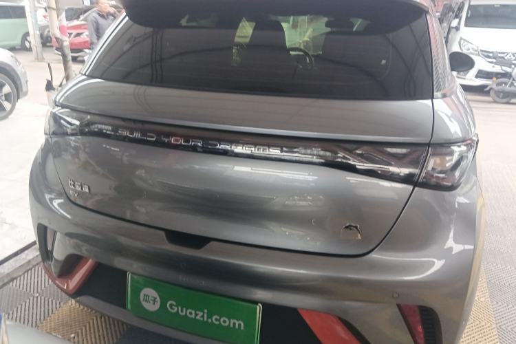 Used BYD Dolphin 2021 405 km Fashion Edition
