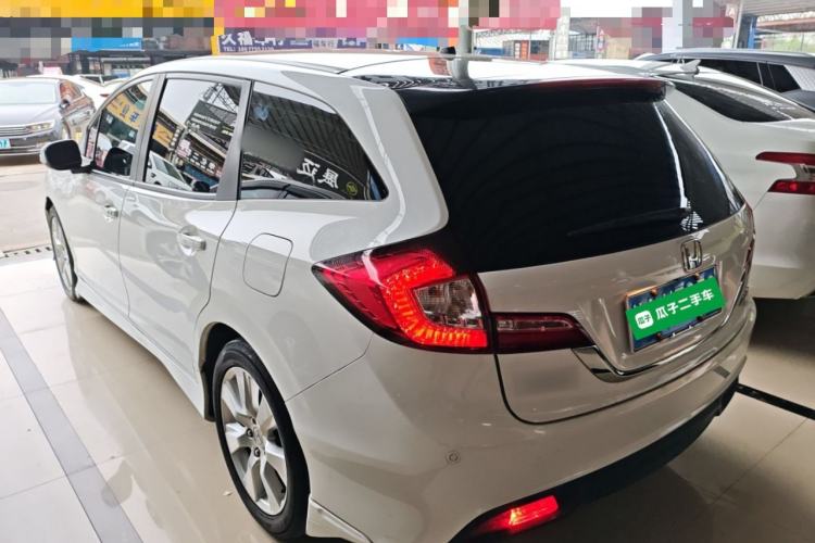 Used Honda Jade 2014 1.8L Automatic Comfort Elite Version 5 Seats
