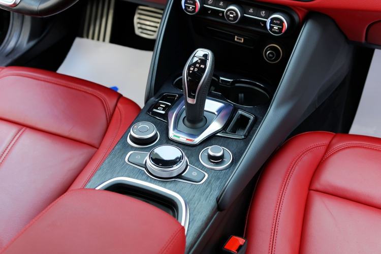 Used Alfa Romeo Giulia 2020 2.0T 280HP Track Edition Limited Release